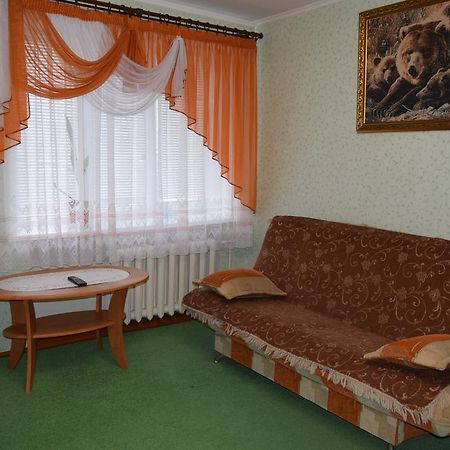 Apartments On Leninskaya Street 니아스비즈 외부 사진