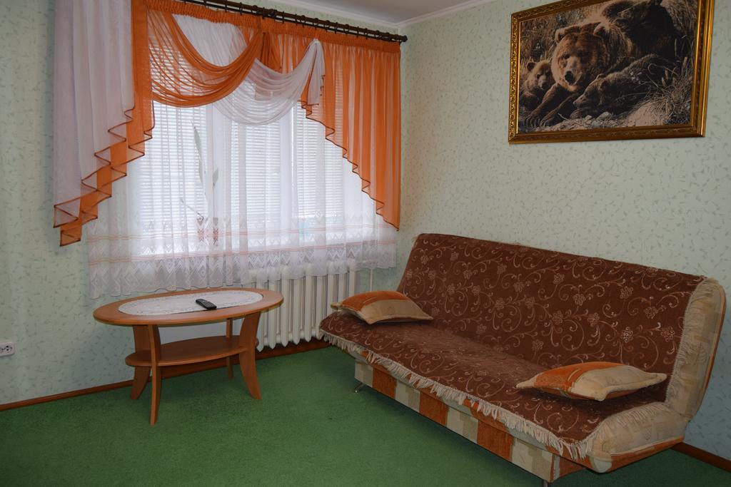 Apartments On Leninskaya Street 니아스비즈 외부 사진