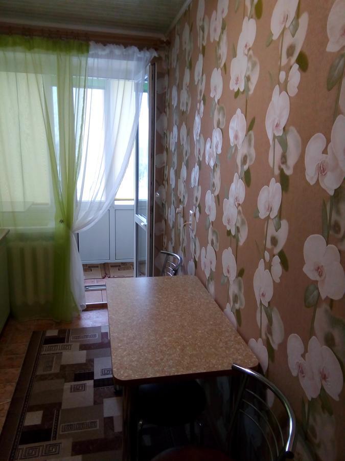 Apartments On Leninskaya Street 니아스비즈 외부 사진